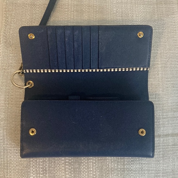Henri Bendel Navy Blue Wristlet - Picture 4 of 4